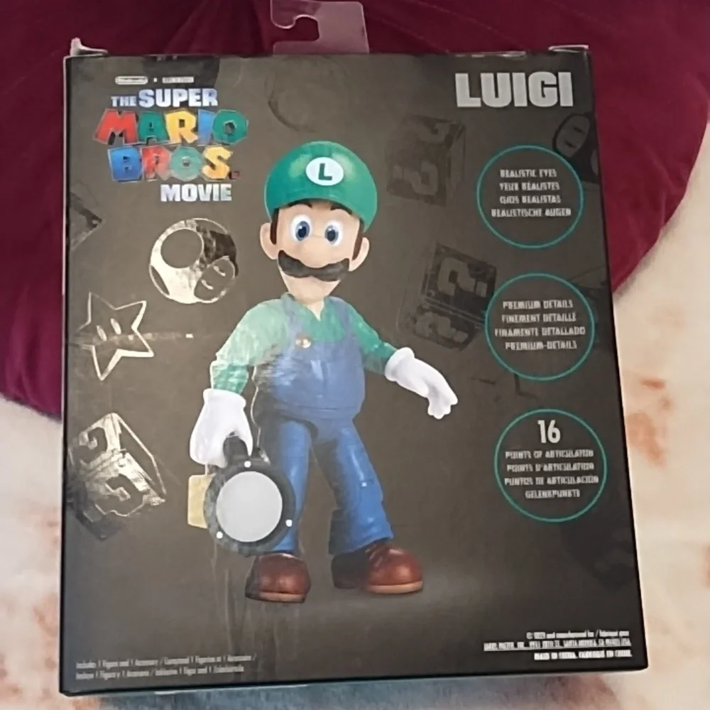 Nintendo Super Mario Bros. LUIGI Action Figure with Flashlight 2023 For Ages 3+